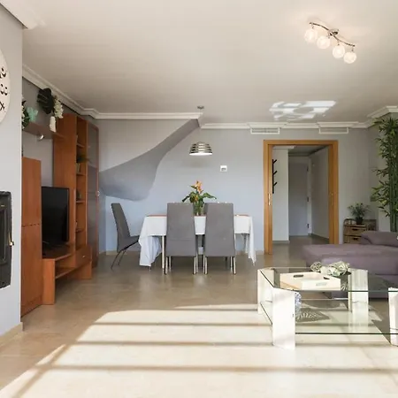 Holiday home Junto Al Casco Antiguo, Piscina Y Barbacoa *